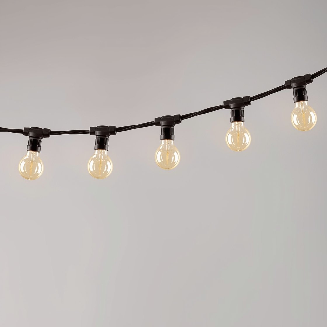 outdoor string lights